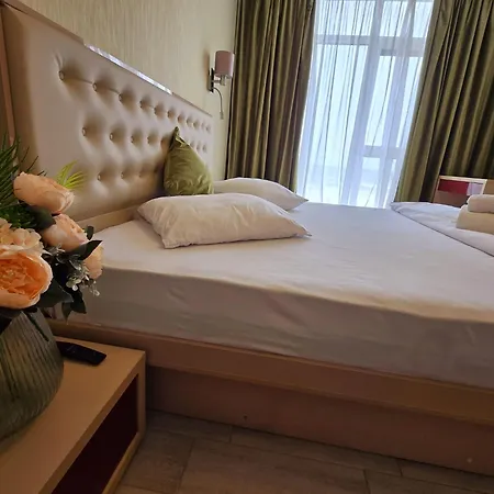 شقة Luxury Front Seaview 3 Alezzi - Pool &