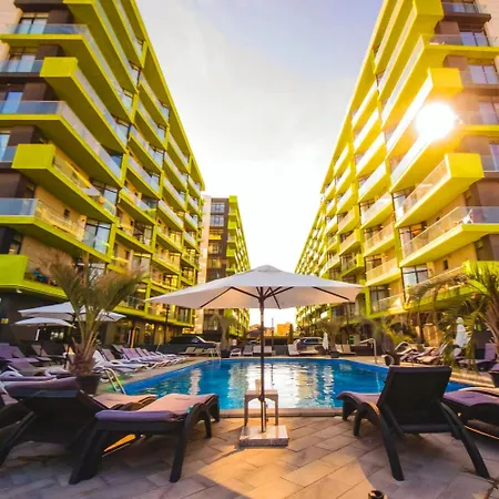Luxury Front Seaview 3 Alezzi - Pool & Năvodari