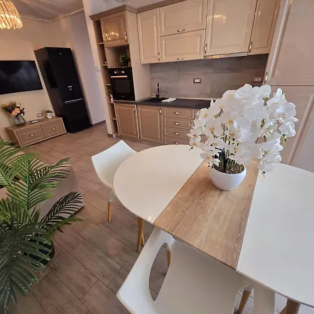 شقة Luxury Front Seaview 3 Alezzi - Pool &